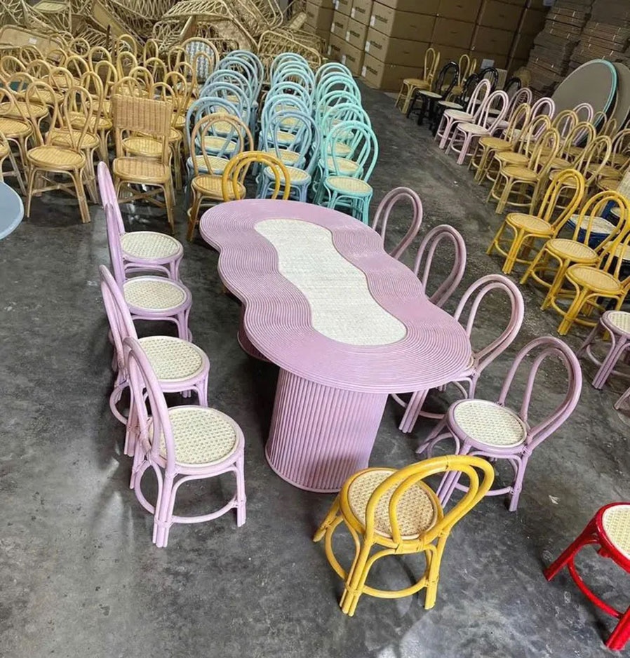 Синий волнистый обеденный стол – обзор и цена Kids Outdoor Dining Table
