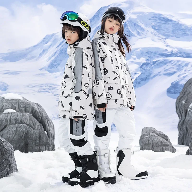 2025Зимний комплект лыжной оде – обзор и цена Kids Outdoor Overalls